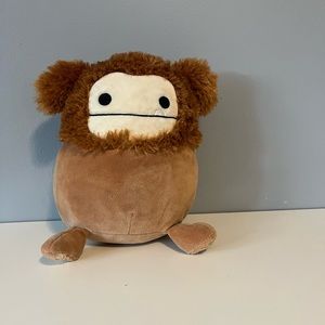 Benny 8in Squishmallow